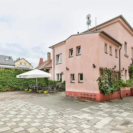 Ferienwohnung * Weinböhla